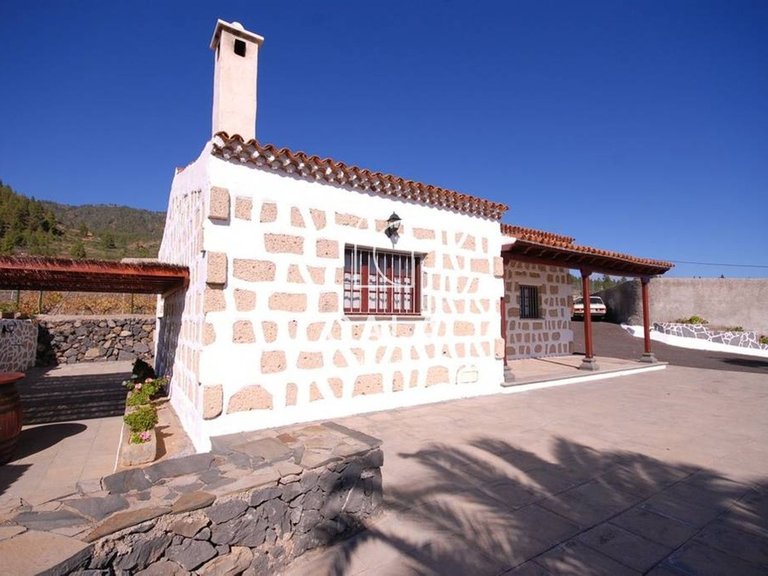 Villa for Sale in Granadilla De Abona, Tenerife 6