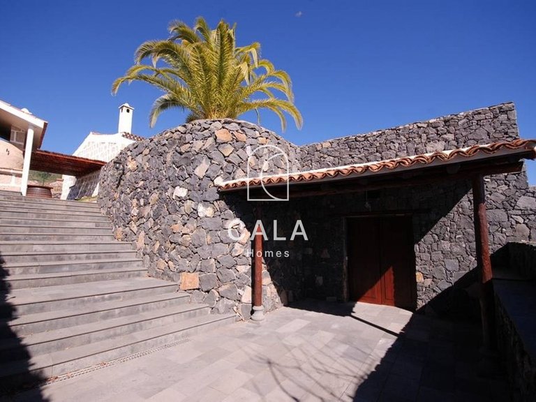 Villa for Sale in Granadilla De Abona, Tenerife 23