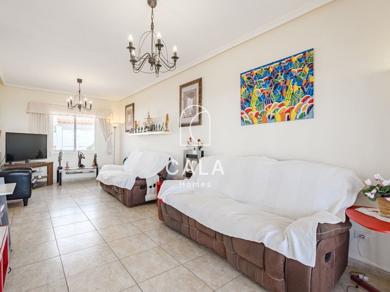 Villa for Sale in Callao Salvaje, Tenerife 5