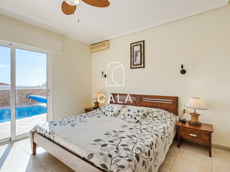 Villa for Sale in Callao Salvaje, Tenerife 18