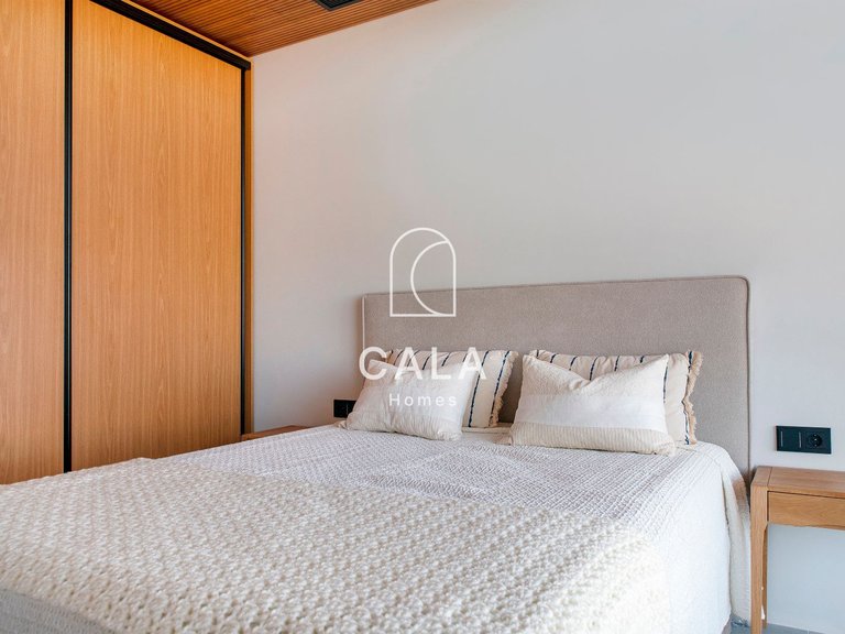 Villa for Sale in Playa Paraíso, Tenerife 19