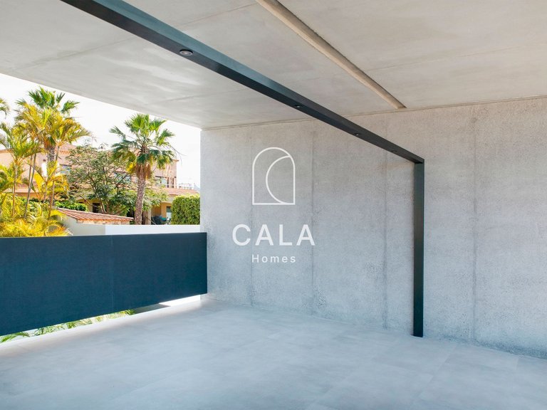 Villa for Sale in Playa Paraíso, Tenerife 27