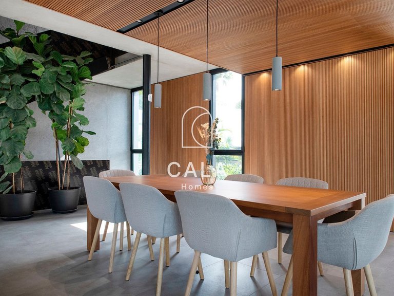 Villa for Sale in Playa Paraíso, Tenerife 8