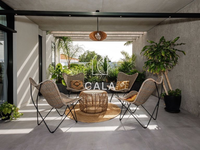 Villa for Sale in Playa Paraíso, Tenerife 8