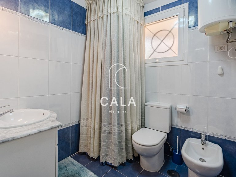 Apartment for Sale in Playa De Los Cristianos, Tenerife 17