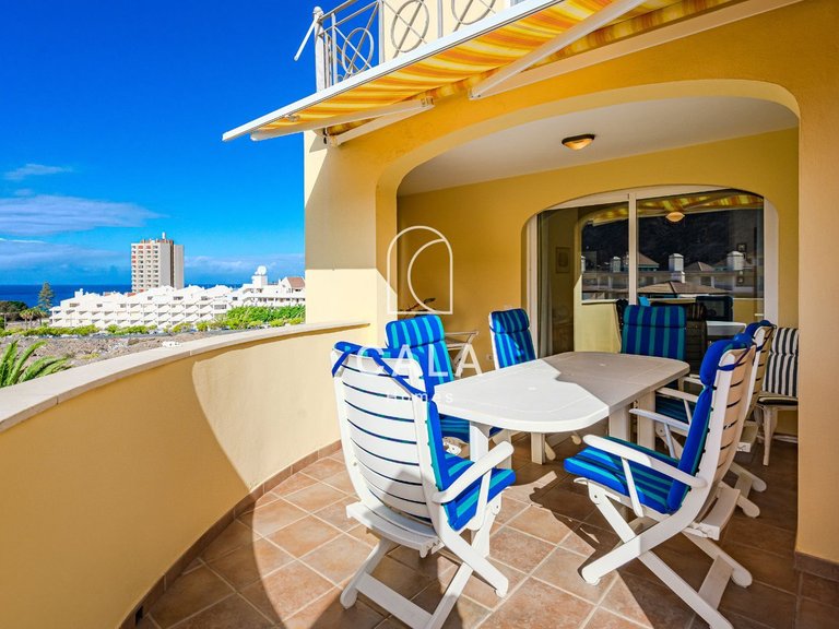 Apartment for Sale in Playa De Los Cristianos, Tenerife 5