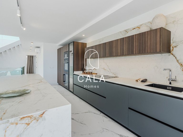 Villa for Sale in Costa Adeje, Tenerife 4