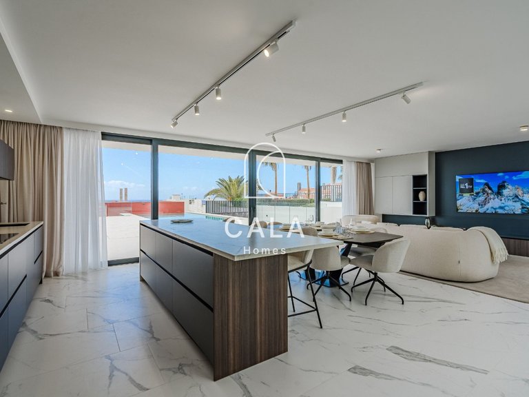 Villa for Sale in Costa Adeje, Tenerife 11