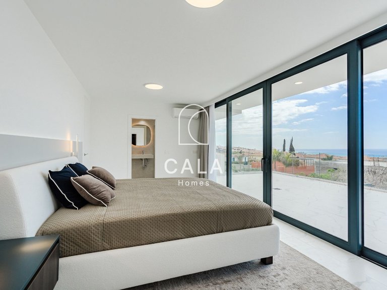 Villa for Sale in Costa Adeje, Tenerife 25