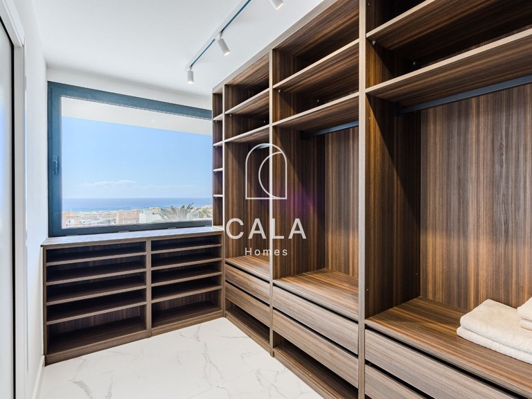 Villa for Sale in Costa Adeje, Tenerife 26