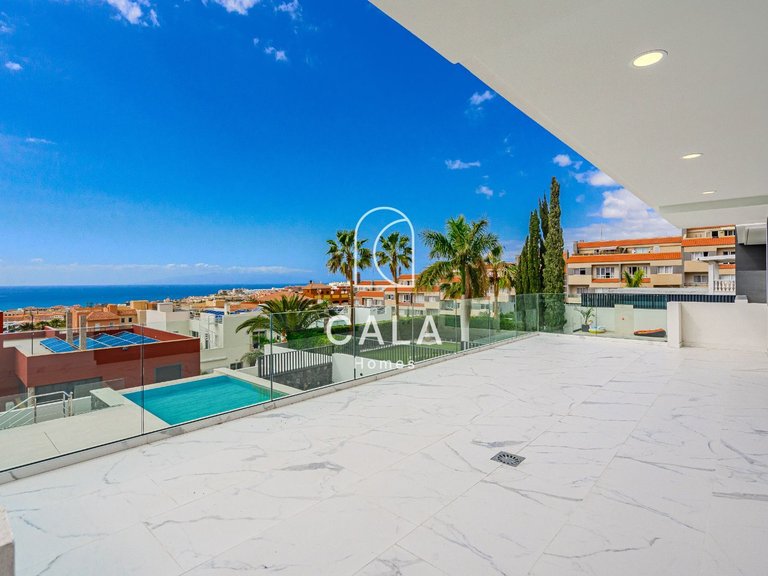 Villa for Sale in Costa Adeje, Tenerife 29
