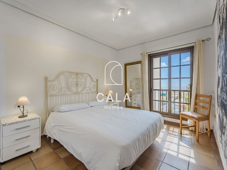 Town House for Sale in El Medano, Tenerife 12