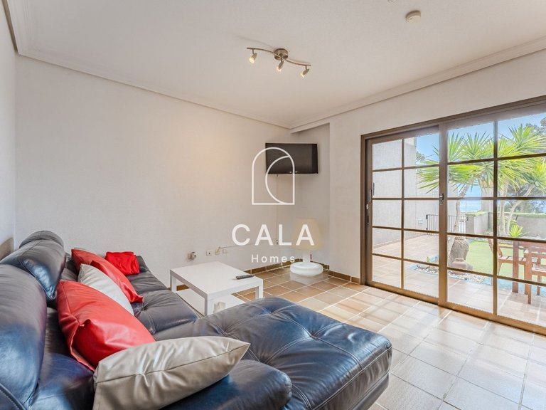 Town House for Sale in El Medano, Tenerife 9