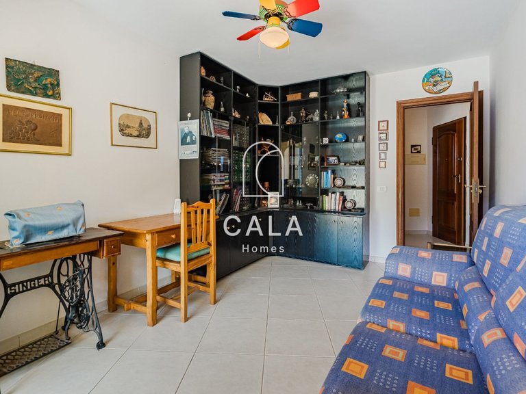 Apartment for Sale in Playa De Los Cristianos, Tenerife 7