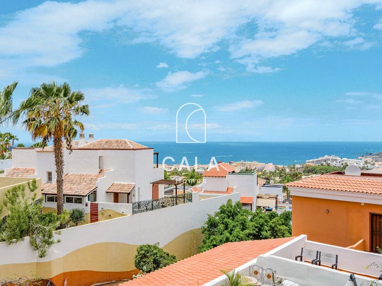 Town House for Sale in Costa Adeje, Tenerife 1