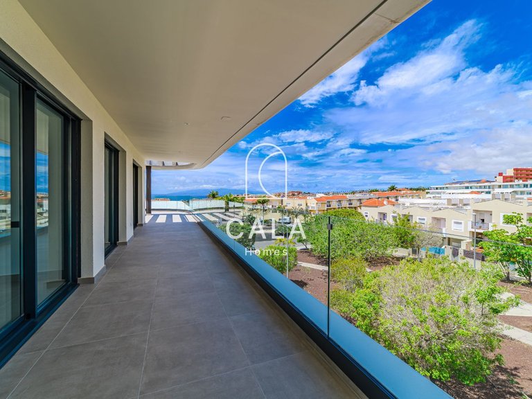 Penthouse for Sale in Costa Adeje, Tenerife 12