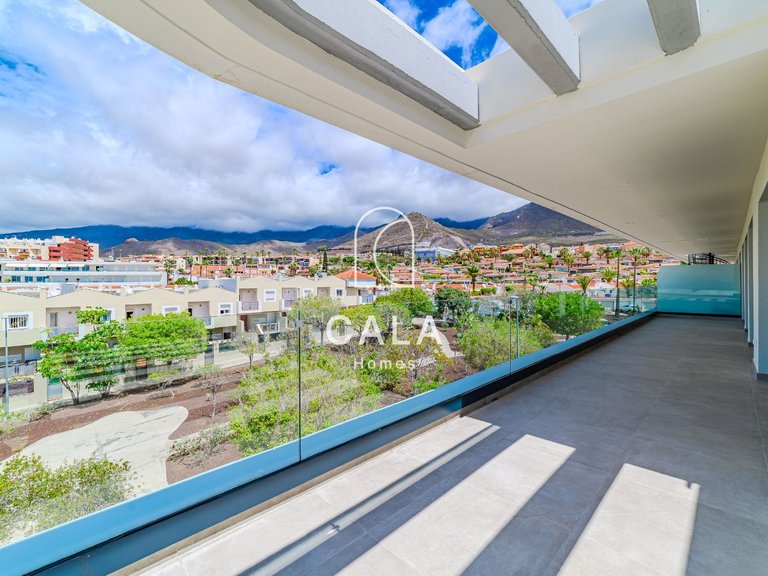 Penthouse for Sale in Costa Adeje, Tenerife 13