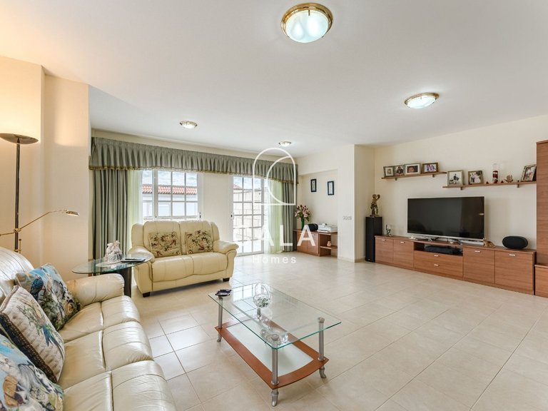 Town House for Sale in Costa Adeje, Tenerife 9