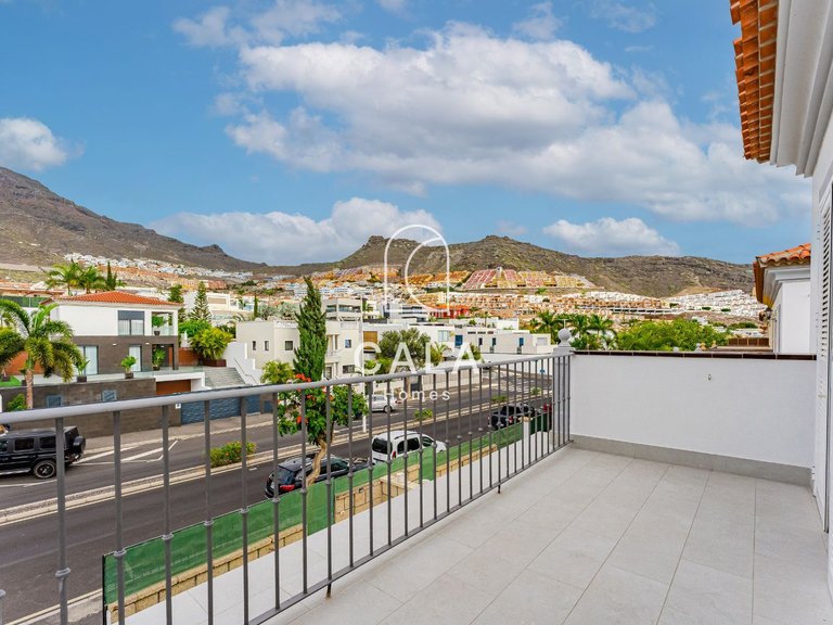Town House for Sale in Costa Adeje, Tenerife 21