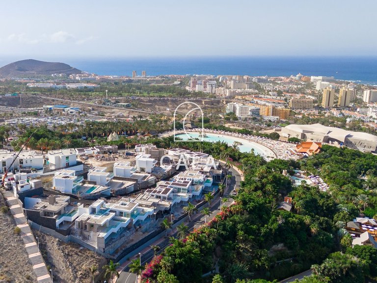 Villa for Sale in Costa Adeje, Tenerife 2