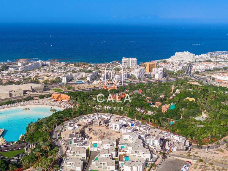 Villa for Sale in Costa Adeje, Tenerife 4