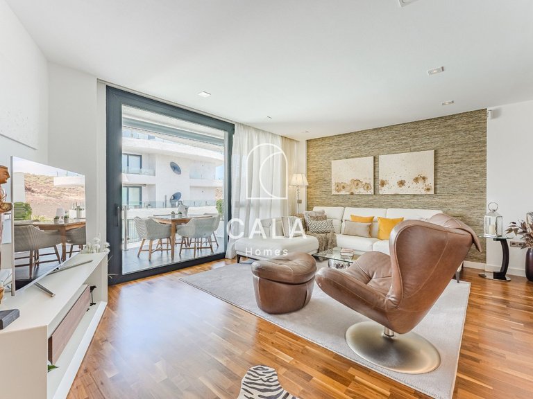 Penthouse for Sale in Palm-mar, Tenerife 4