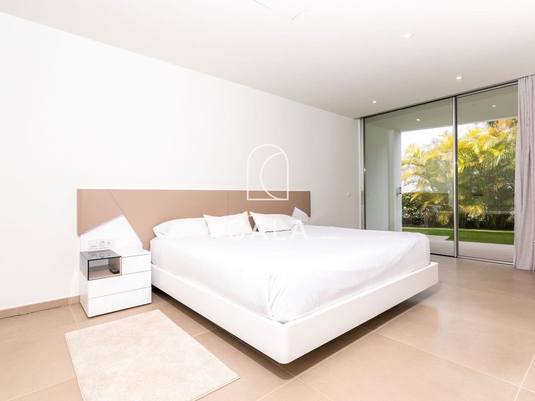 Villa for Sale in Abama, Tenerife 15