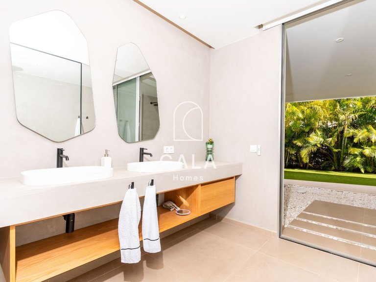 Villa for Sale in Abama, Tenerife 16