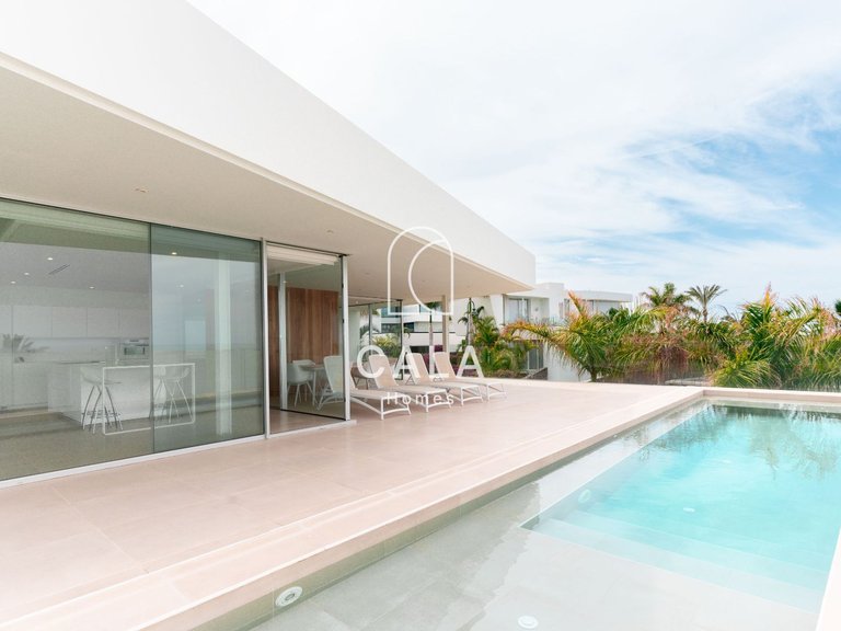 Villa for Sale in Abama, Tenerife 1