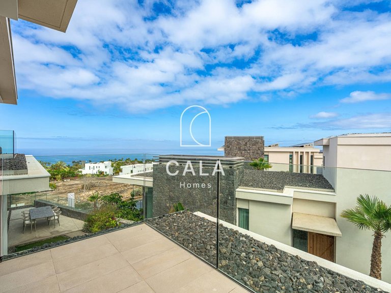 Villa for Sale in Abama, Tenerife 18