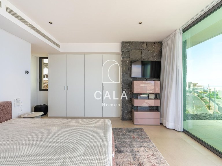 Villa for Sale in Abama, Tenerife 29