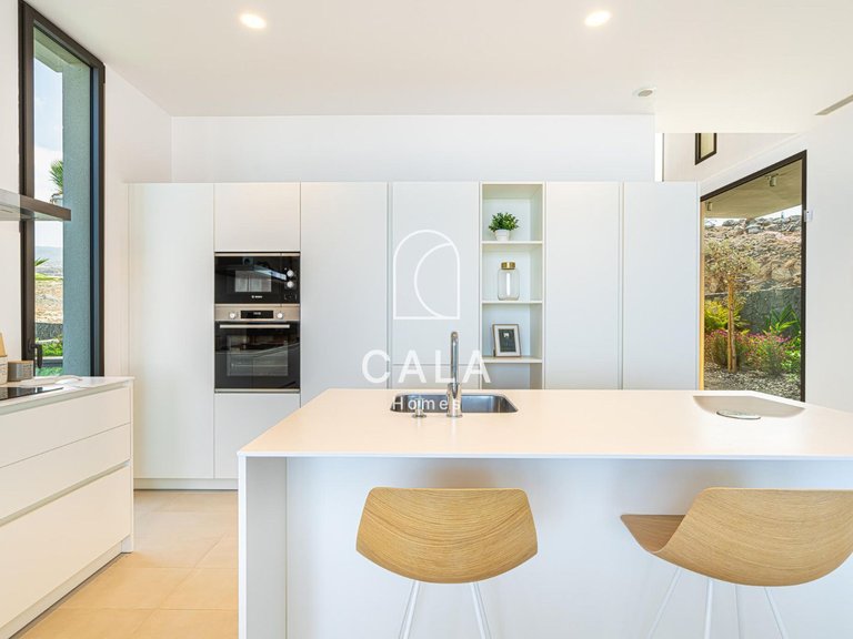 Villa for Sale in Abama, Tenerife 9