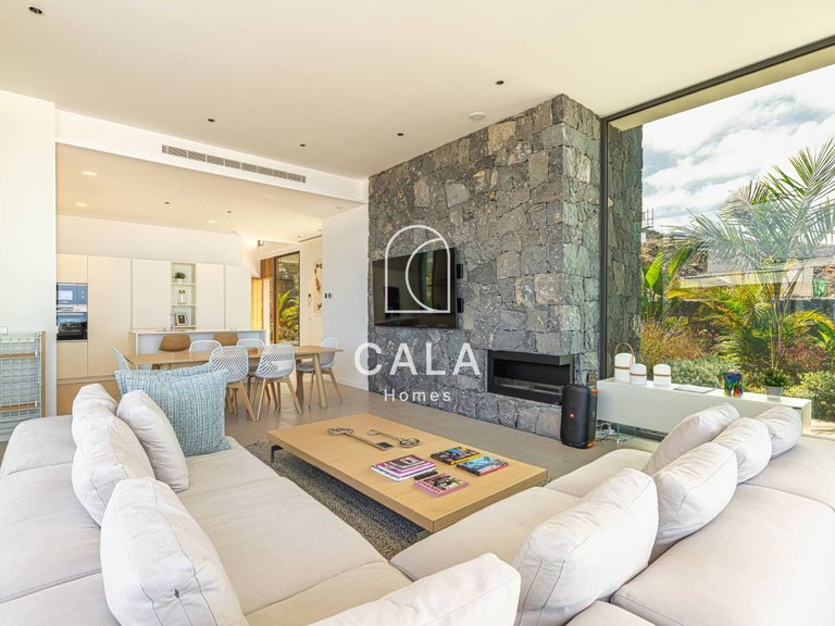 Villa for Sale in Abama, Tenerife 3