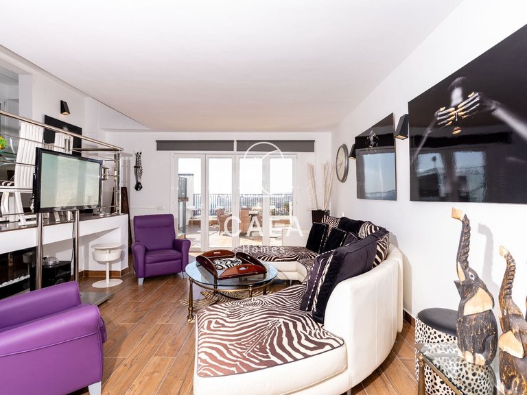 Villa for Sale in San Eugenio Alto, Tenerife 29