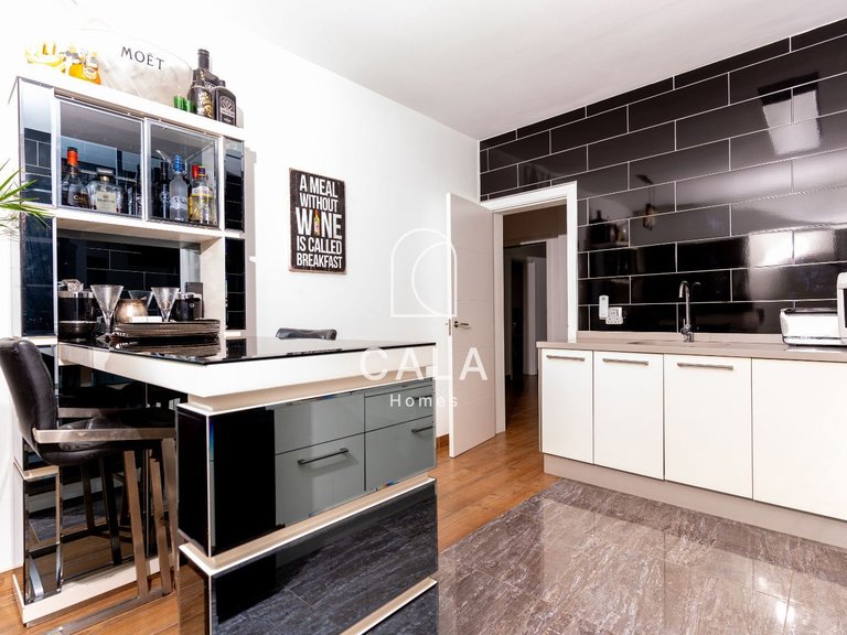 Villa for Sale in San Eugenio Alto, Tenerife 50