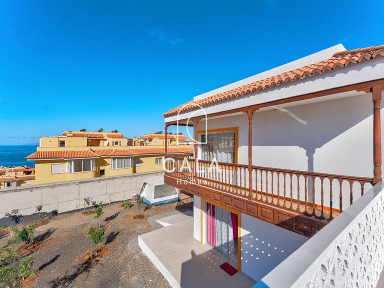 Villa for Sale in Puerto De Santiago, Tenerife 4