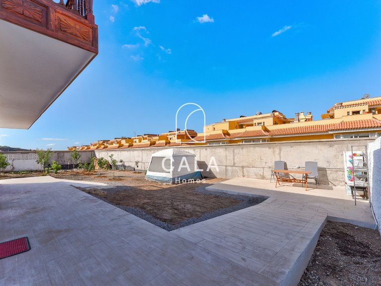 Villa for Sale in Puerto De Santiago, Tenerife 11