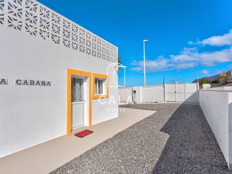 Villa for Sale in Puerto De Santiago, Tenerife 28