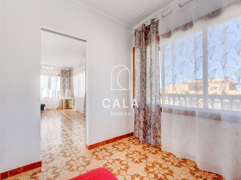 Villa for Sale in Puerto De Santiago, Tenerife 40