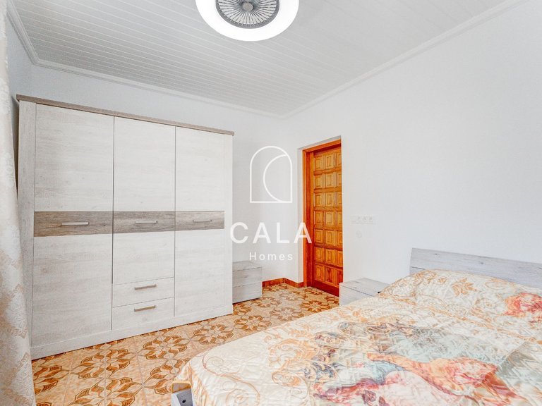 Villa for Sale in Puerto De Santiago, Tenerife 43