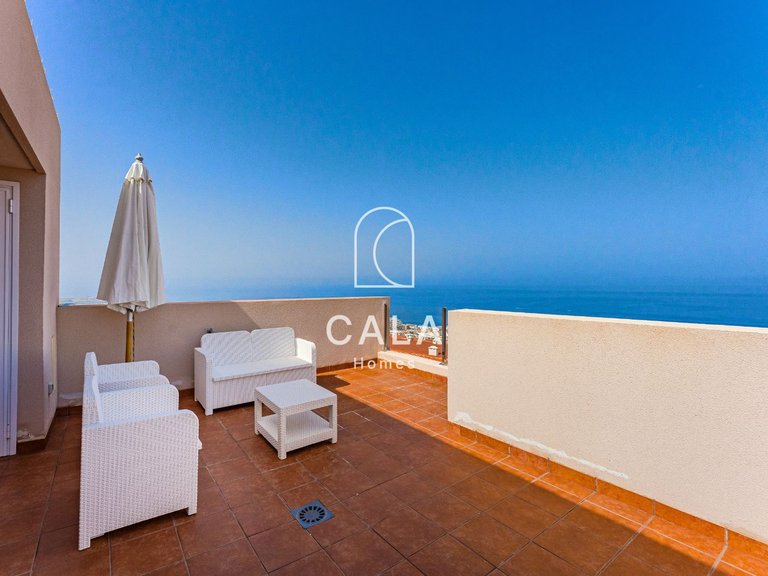 Town House for Sale in Puerto De Santiago, Tenerife 1