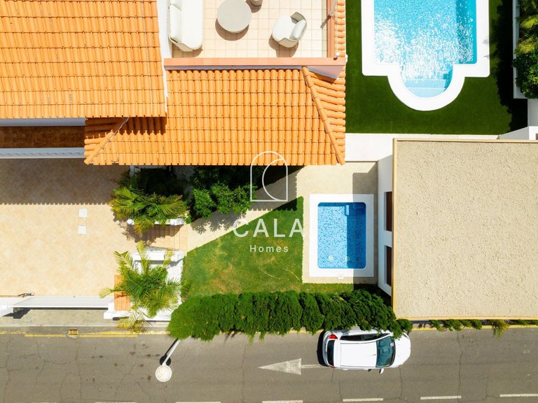 Villa for Sale in Costa Adeje, Tenerife 4