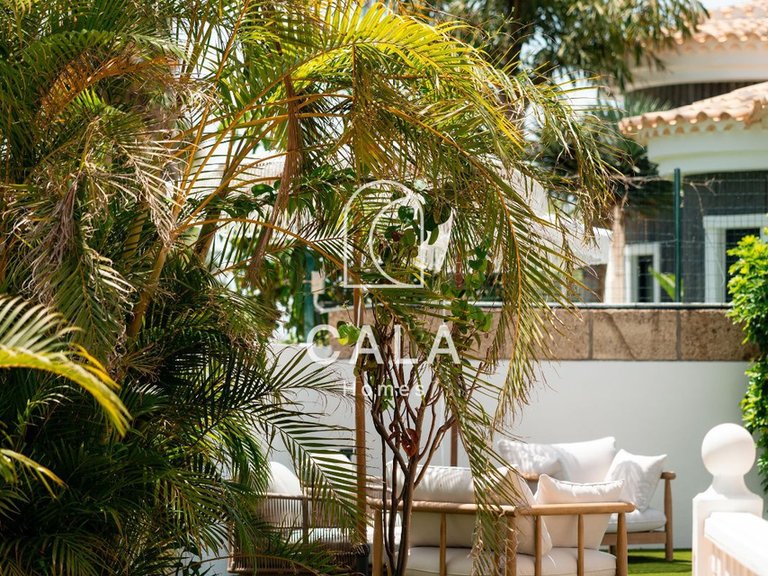 Villa for Sale in Costa Adeje, Tenerife 8