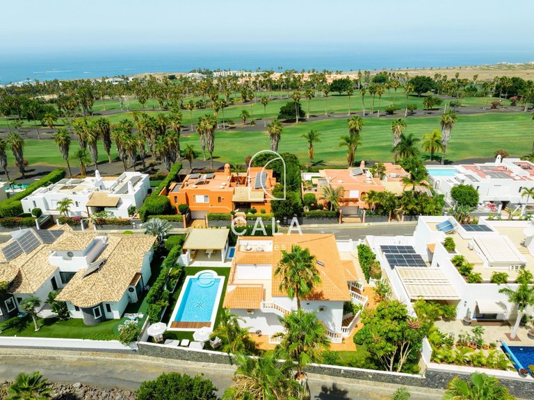 Villa for Sale in Costa Adeje, Tenerife 20