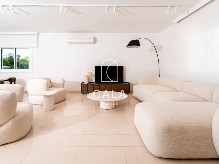 Villa for Sale in Costa Adeje, Tenerife 44