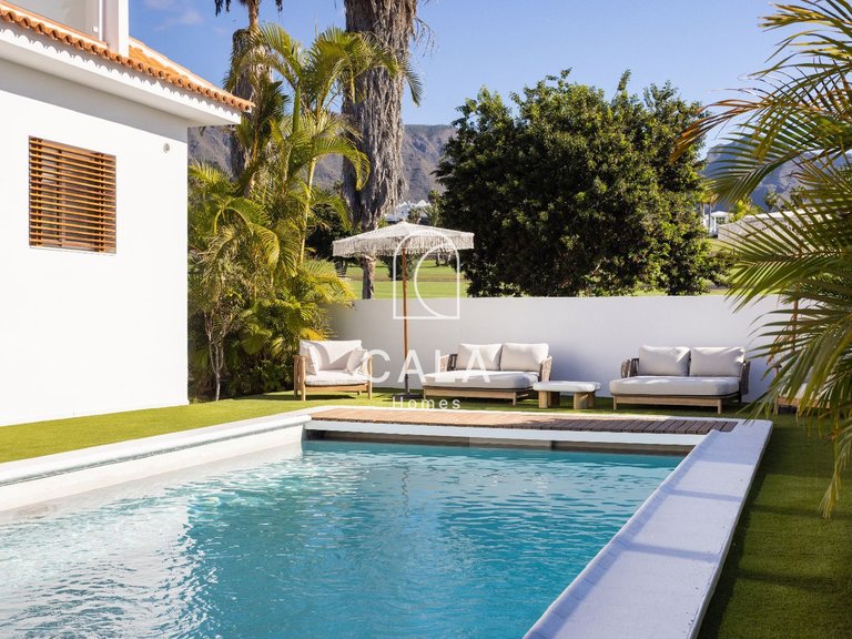 Villa for Sale in Costa Adeje, Tenerife 28