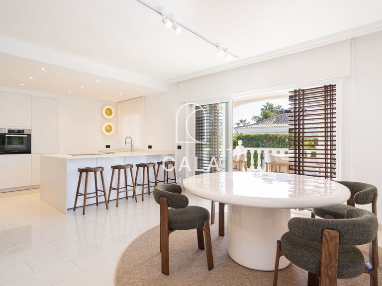 Villa for Sale in Costa Adeje, Tenerife 42