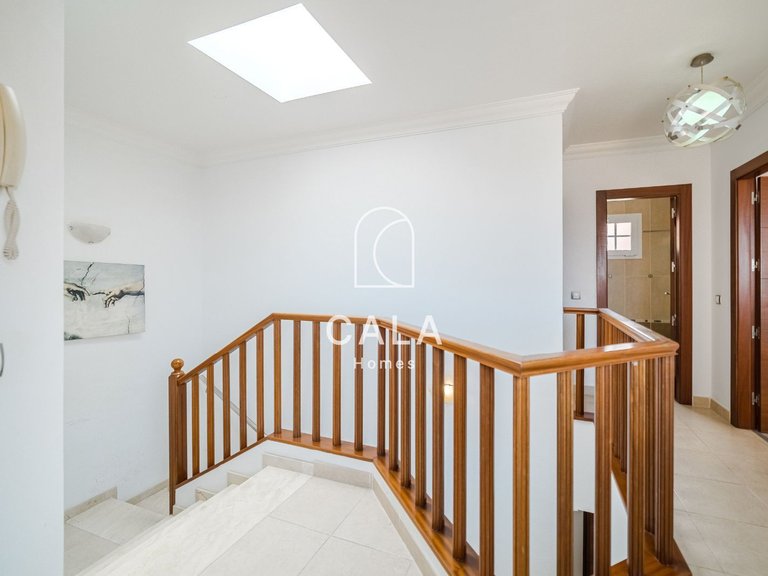 Villa for Sale in Playa De Los Cristianos, Tenerife 18