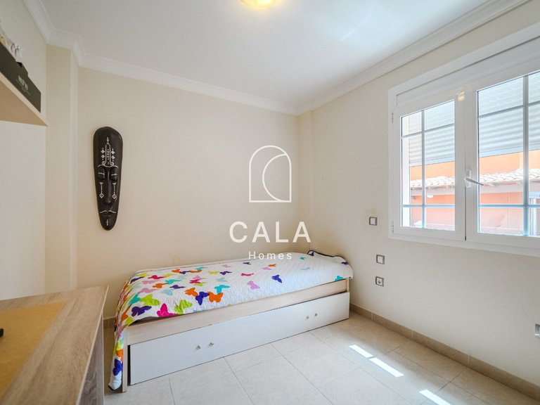 Villa for Sale in Playa De Los Cristianos, Tenerife 29