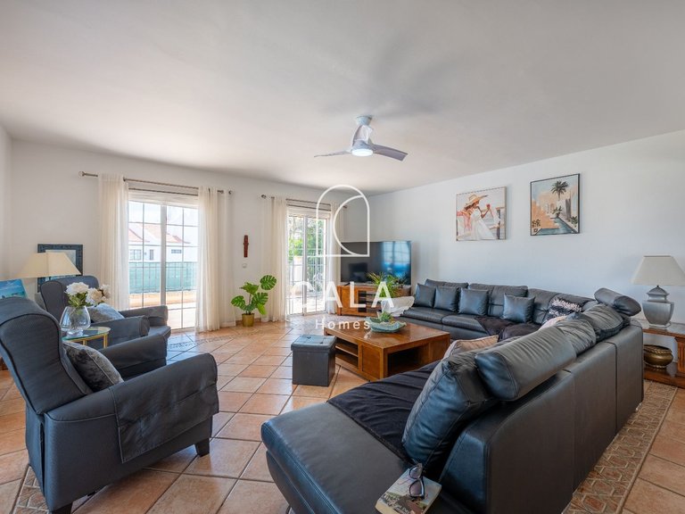 Villa for Sale in Golf Del Sur, Tenerife 14